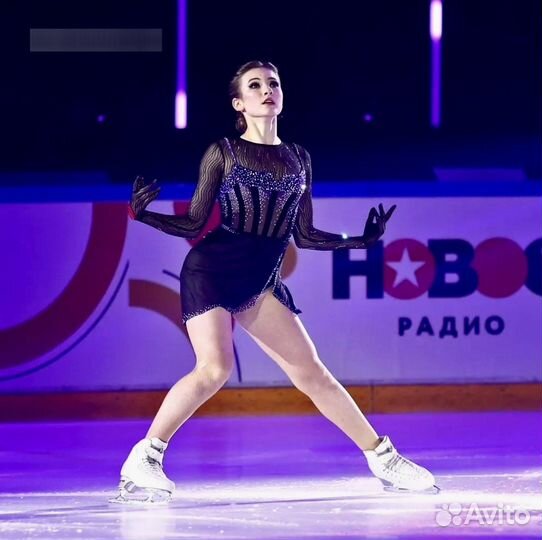 Тренер по фигурному катанию