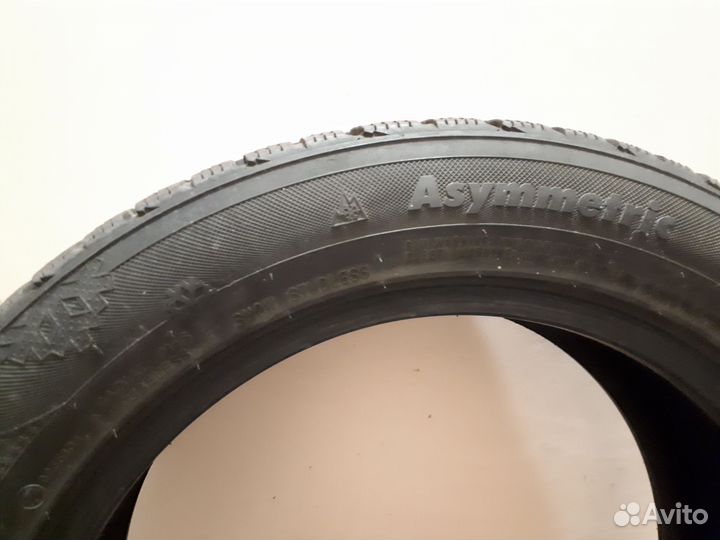 Kumho I'Zen RV Asymmetric 225/55 R18 102H