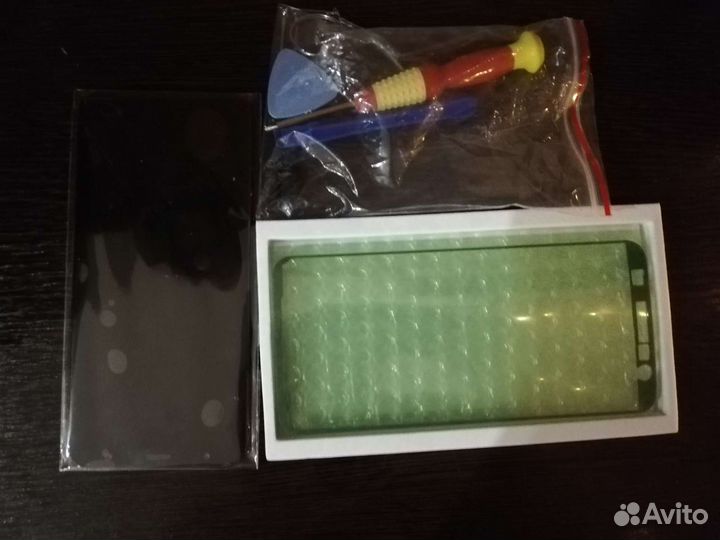 Экран для Samsung J6