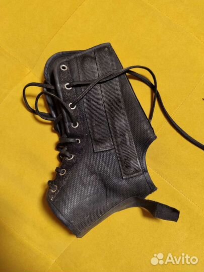 Бандаж голеностопный