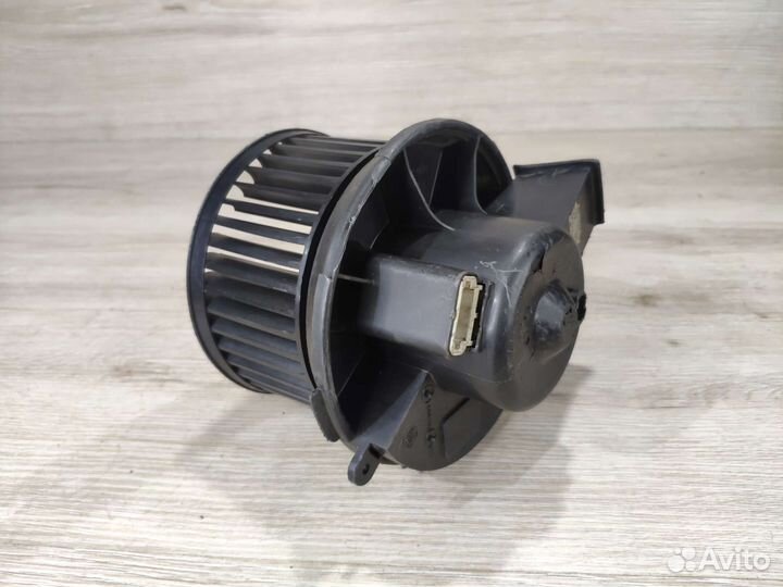 Вентилятор печки климат Peugeot 206