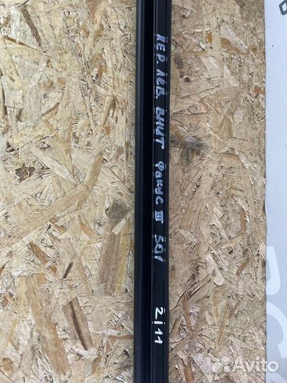 Молдинг стекла внутренний передний левый Ford