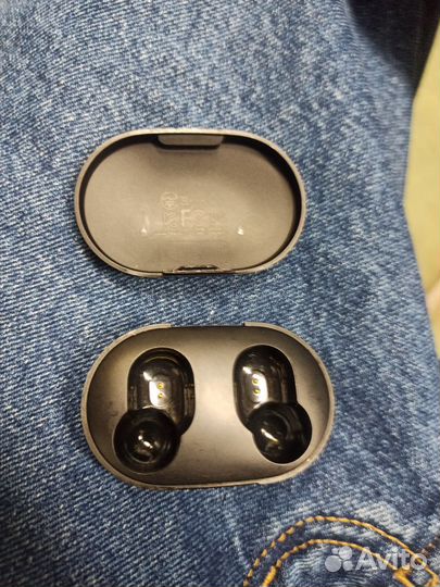 Кейс TWS Xiaomi Mi True Wireless Earbuds Basic 2