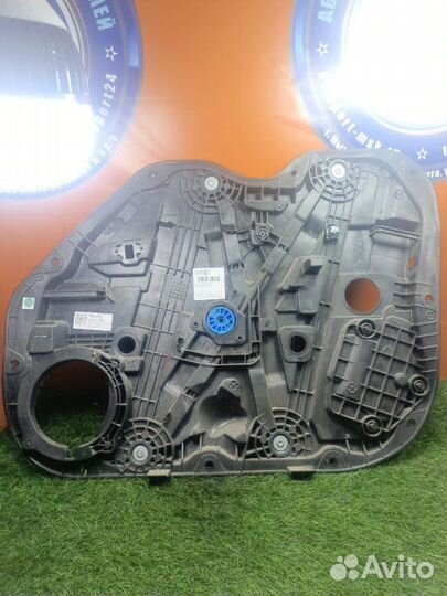 Стеклоподъемник передний правый Genesis Gv80