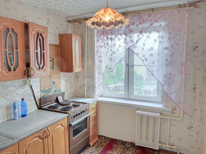 2-к. квартира, 48 м², 5/5 эт.