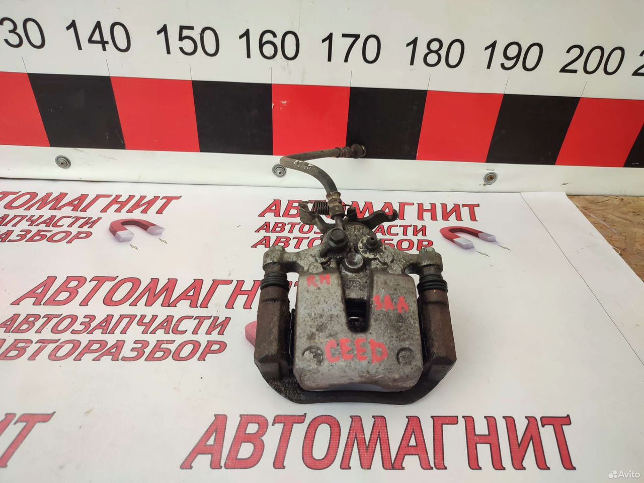 Супорт тормозной задний правый Киа Сид 3 CD 18-н.в