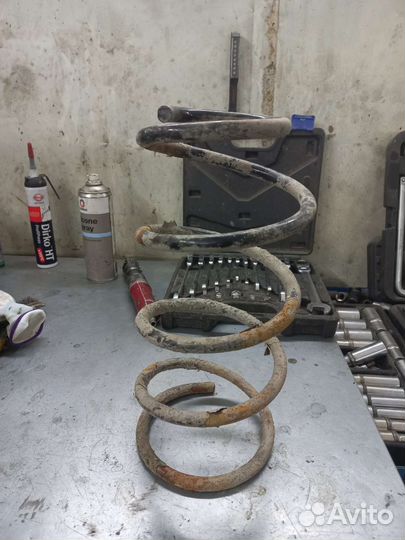 Пружина передняя Мазда 3 bk