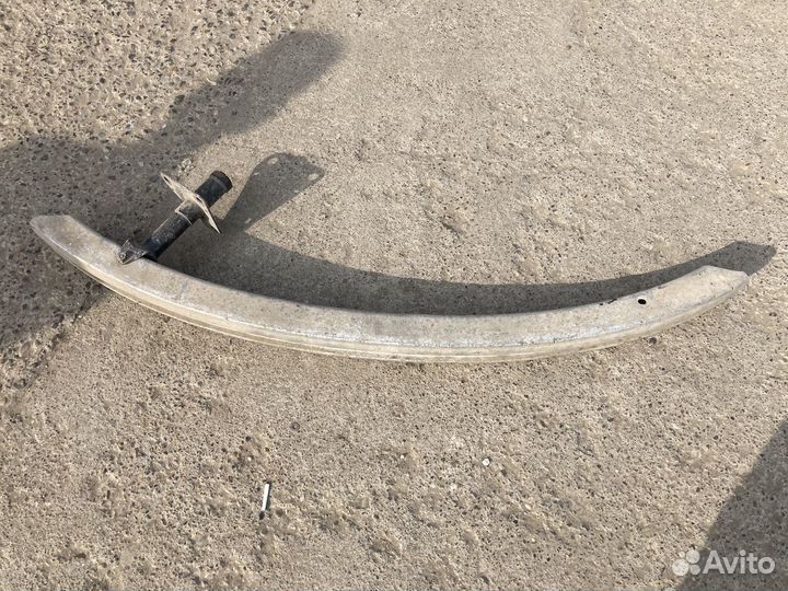 Задний Усилитель бампера Volkswagen passat Б5