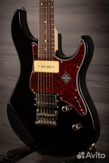 Yamaha Pacifica 311H BL Black