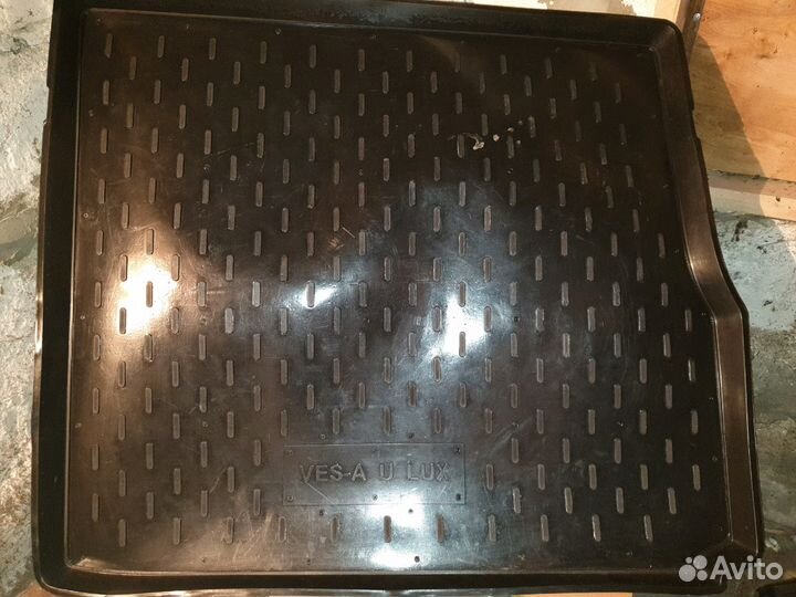 Коврик в багажник Vesta SW