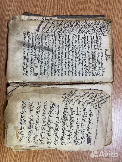 Старинные антикварные книги