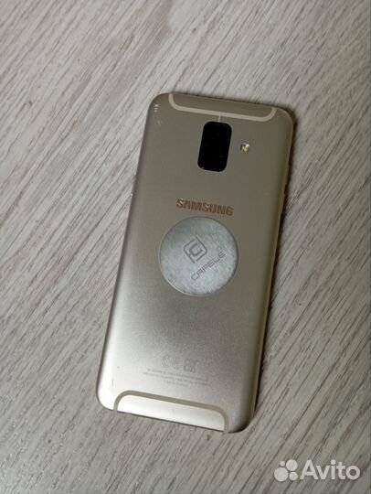 Samsung Galaxy A6, 3/32 ГБ