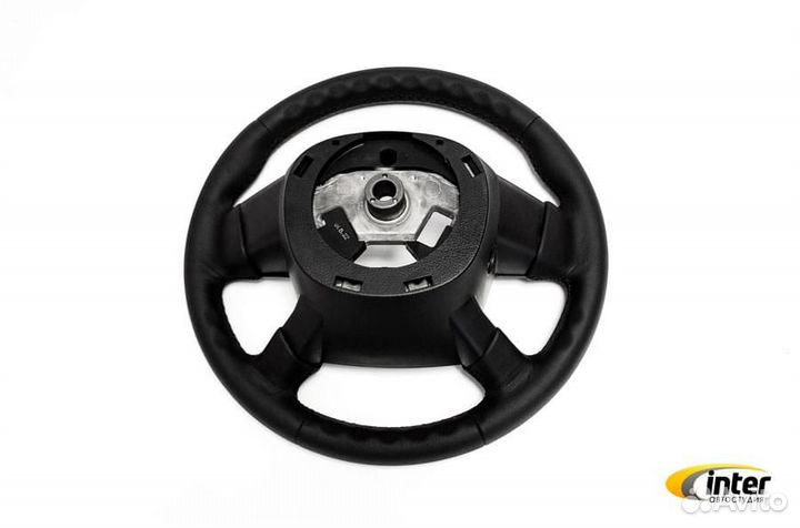 Кожаная оплетка на руль Nissan Teana (J31)