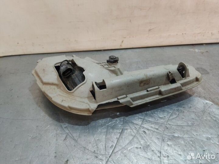 Фара противотуманная передняя левая Hyundai