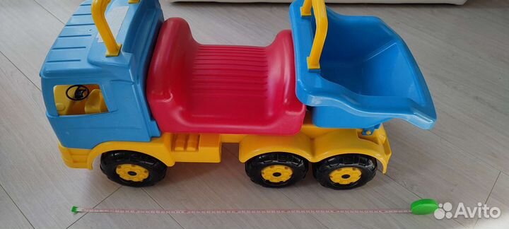 Развивающий автомобиль