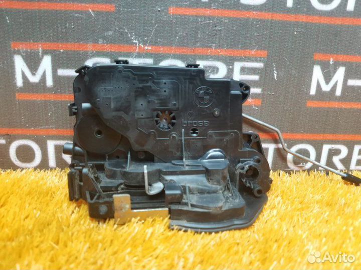 Замок двери передний левый Bmw 3-Series E90