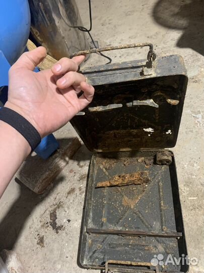 Ящик от немецких минометных мин