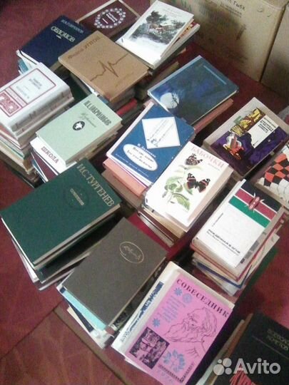 Продам книги разные