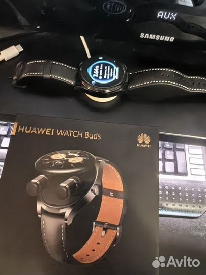 Huawei watch buds