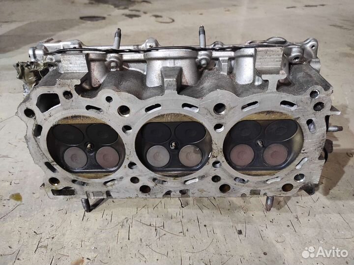 Головка блока гбц правая infiniti/nissan vq35hr