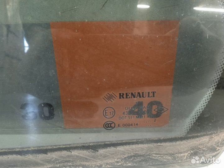 Стекло двери задней левой Renault Fluence 1.6 2012