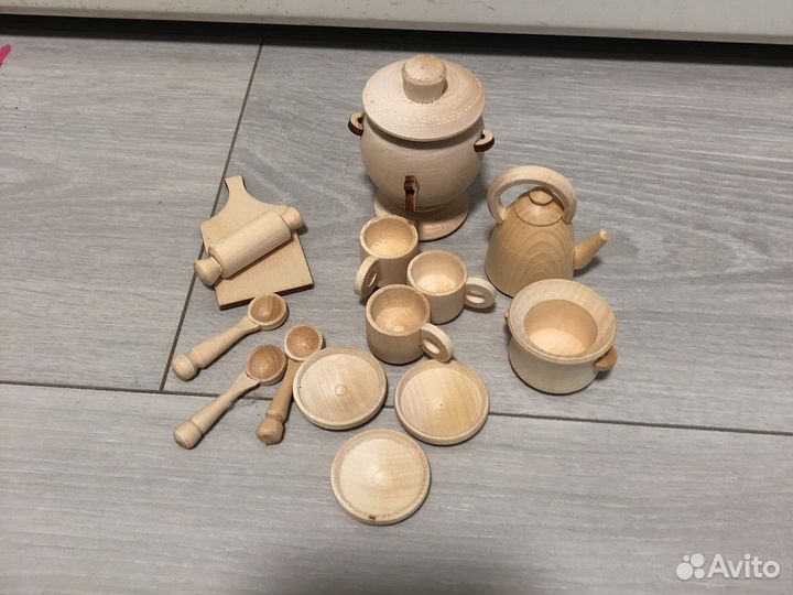 Мебель деревянная, дом 60 см