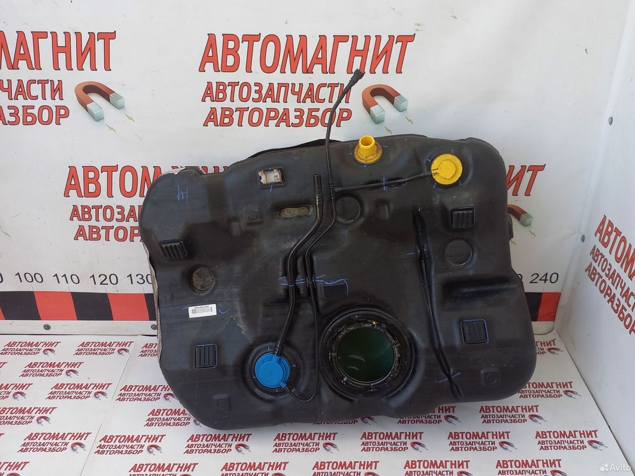 Бензобак бак топливный Changan UNI-V