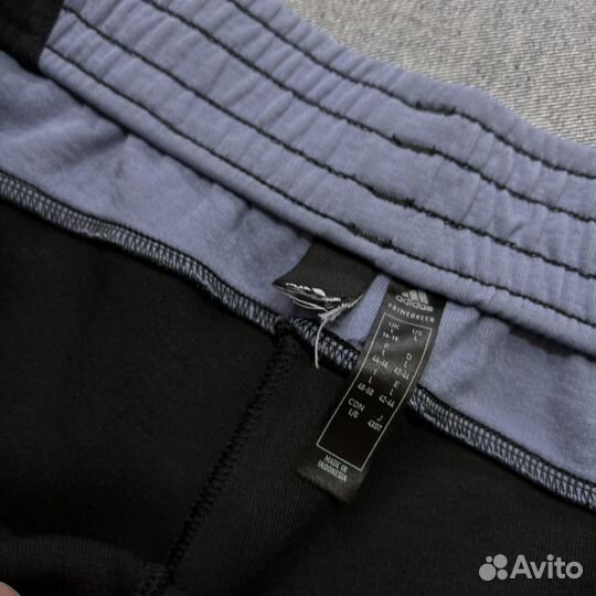 Шорты женские Adidas Размер L оригинал