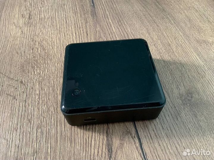 Неттоп Intel NUC i3/4Gb/120SSD