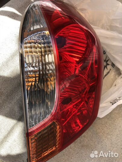 Фонарь задний левый mitsubishi outlander airtrek
