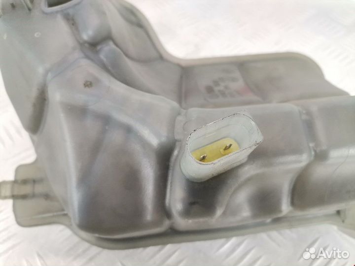 Бачок расширительный Audi A4 B5 рест. 2001