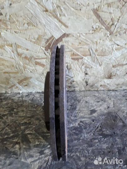 Тормозной диск передний Chevrolet Cruze J300 1.6