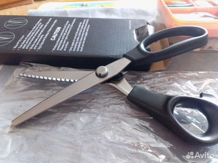 Ножницы зигзаг новые