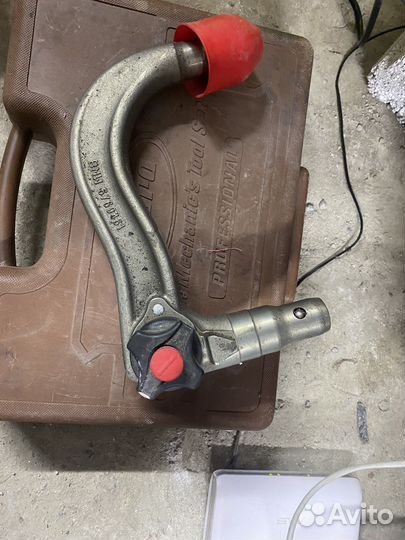 Буксировочный крюк BMV X5