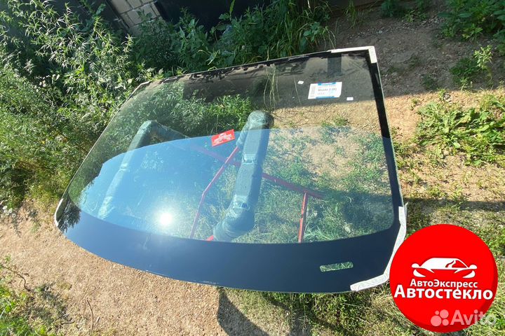 Лобовое стекло Mazda 3 (II) 2013