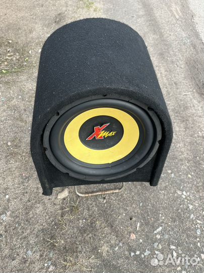 Активный сабвуфер helix MAX 12A