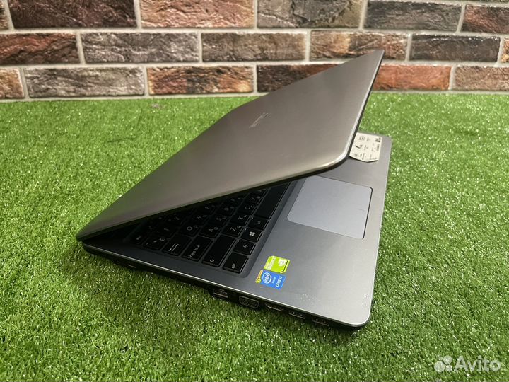Игровой Asus 15 Core i3-5005U nvidia 920MX