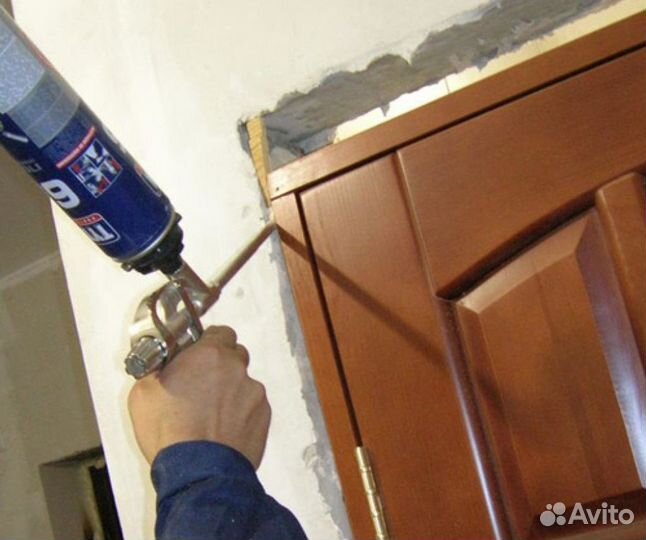 Установка межкомнатных дверей