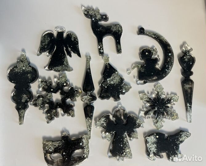 Елочные игрушки из эпоксидной смолы