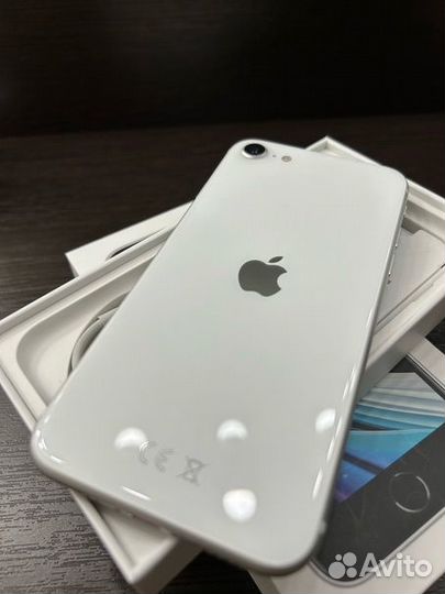 iPhone SE (2020), 128 ГБ