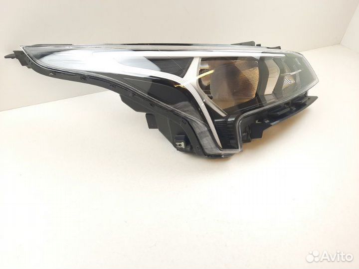 Фара правая Kia Rio 4 2020