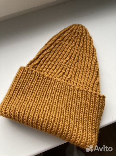 Шапка женская вязаная ручная работа