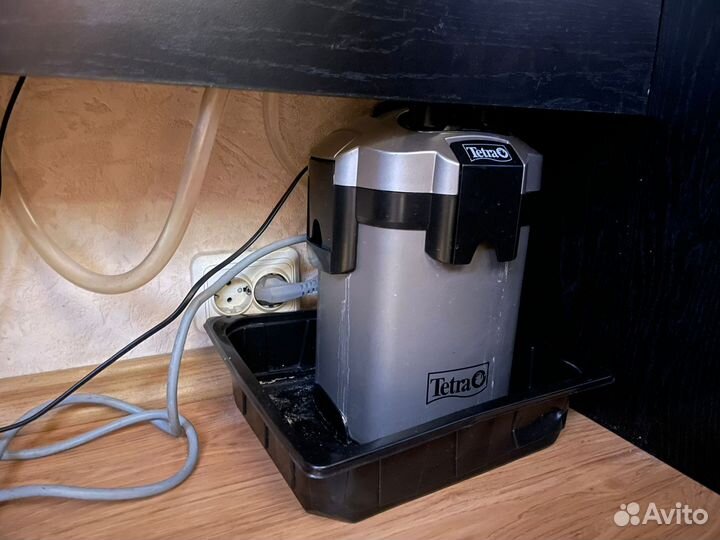 Аквариум с рыбками