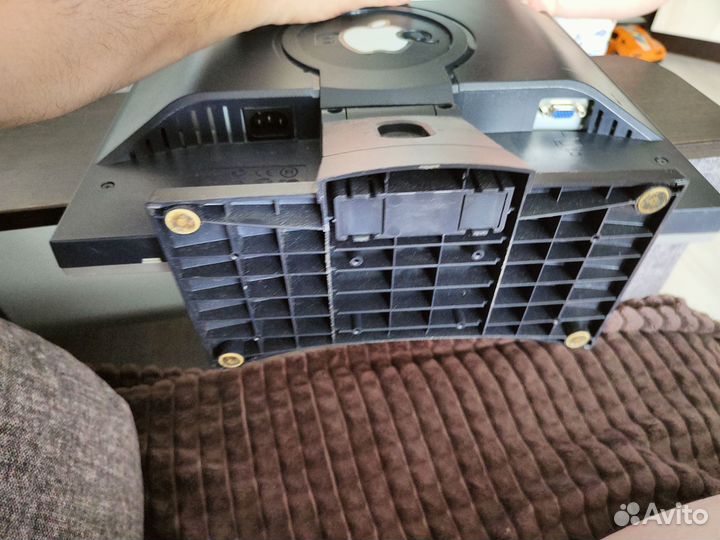 Монитор BenQ Q7T4