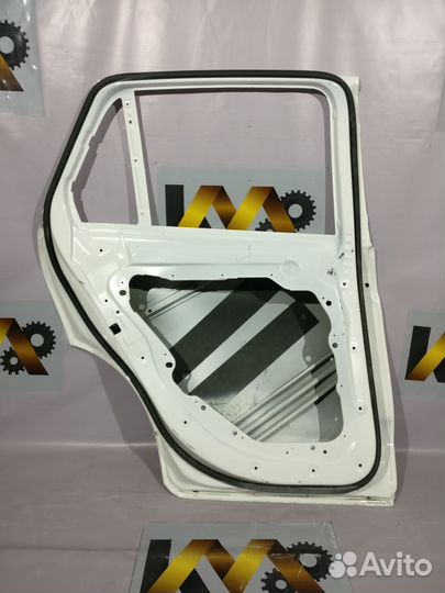 Mercedes X253 glcдверь Задняя левая Бу оригинал