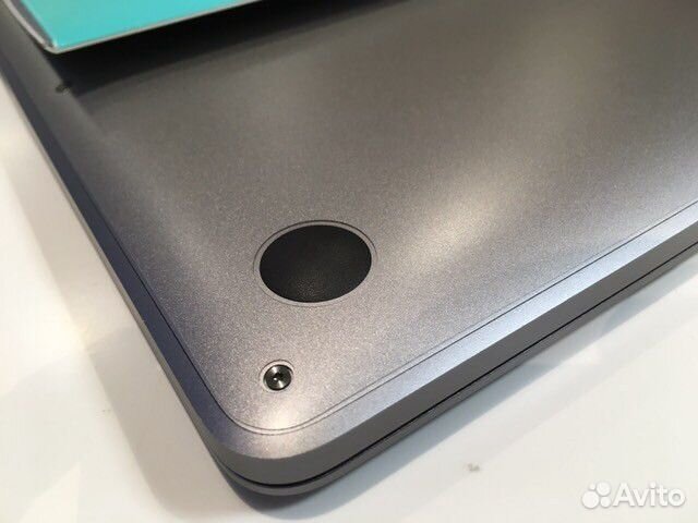 Пленка на MacBook 360