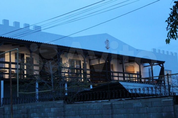 Дом 200 м² на участке 3 сот.