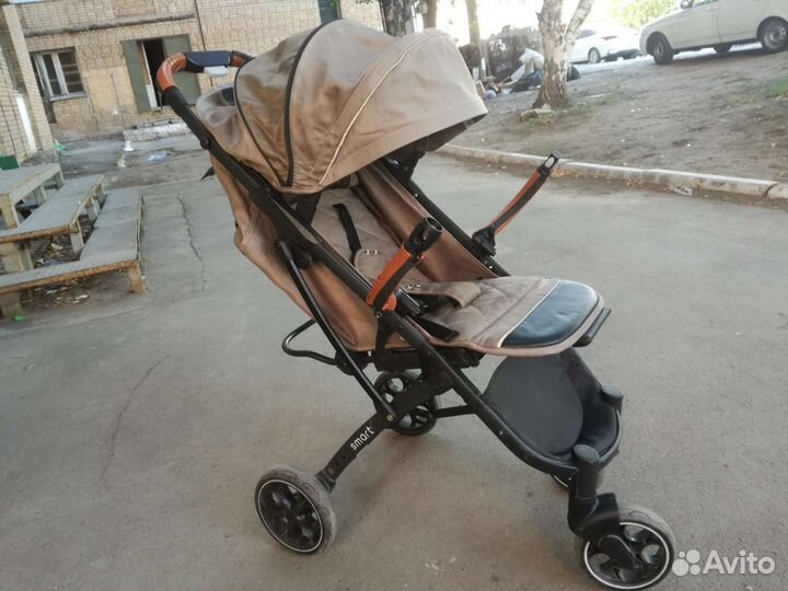Коляска прогулочная smart
