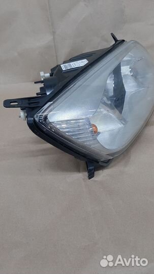 Фара правая LADA Granta