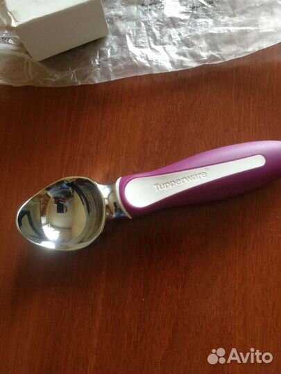 Ложки для мороженого бренда Tupperware